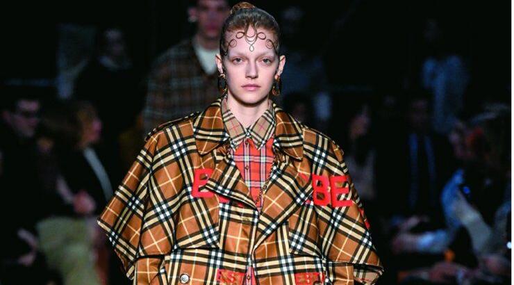 Φόρεσε το καρό για να δώσεις ρετρό αέρα στο καθημερινό σου ντύσιμο