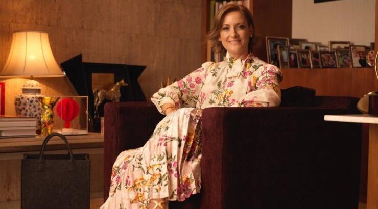 Φιλίππα Καρσερά: Το festive look της με sequin top που έκλεψε τις εντυπώσεις