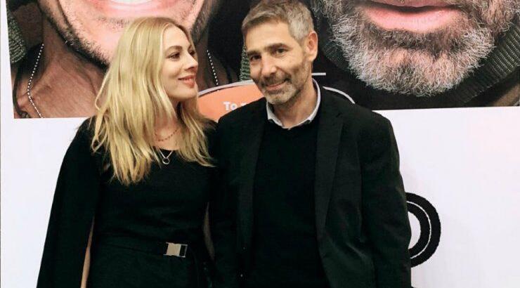 Θοδωρής Αθερίδης – Σμαράγδα Καρύδη: Δείτε το υπέροχο σαλόνι του σπιτιού τους!