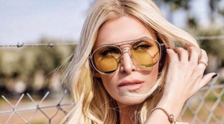 Αυτή κι αν είναι αλλαγή! Η Κατερίνα Καινούργιου με ροζ ανταύγειες στα μαλλιά