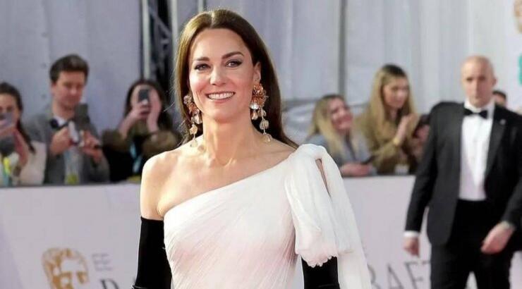 Kate Middleton: Με looks εμπνευσμένα από την Barbie