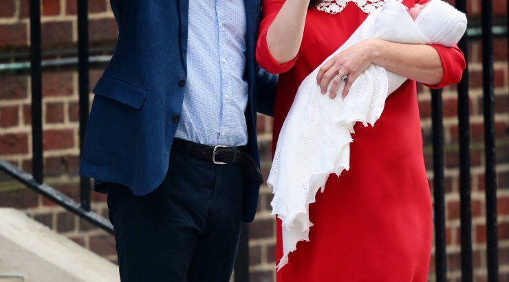 Αυτός είναι ο λόγος που η Kate Middleton παίρνει πάντα εξιτήριο από το νοσοκομείο λίγες ώρες μετά τον τοκετό!