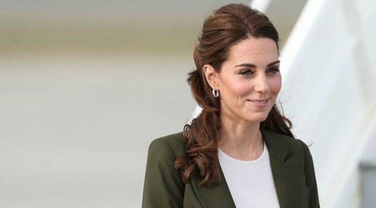 Δείτε τι επέλεξε να φορέσει η Kate Middleton κατά την επίσκεψή της στην Κύπρο!