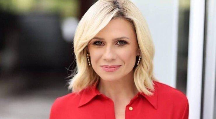 Θρήνος για την Κατερίνα Καραβάτου: Αποχώρησε on air από την εκπομπή επειδή πέθανε η μητέρα της [βίντεο]