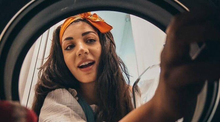 Πέντε ιδέες για να "κλέψετε" τις εντυπώσεις στο instagram ποζάροντας από το σπίτι! [βίντεο]