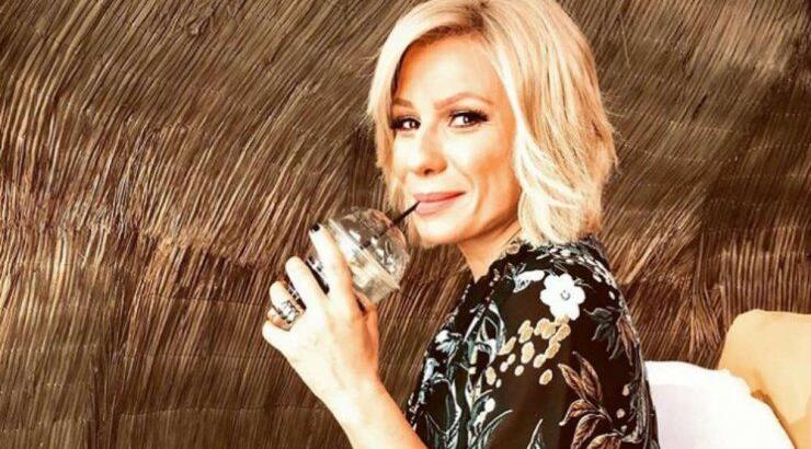 Κατερίνα Καραβάτου: Με ποιον πασίγνωστο ηθοποιό έχουν συγγένεια και δεν το γνωρίζαμε! 