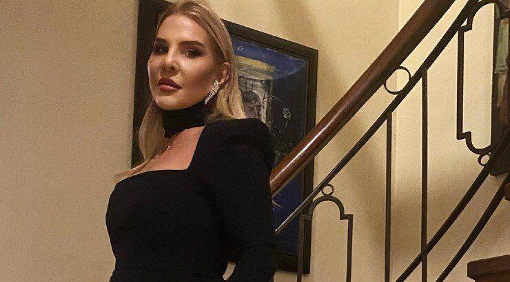 Κάτια Θεοδότου: Το cozy gathering στο σπίτι της με τραγούδι και κοσμικούς καλεσμένους! [βίντεο]