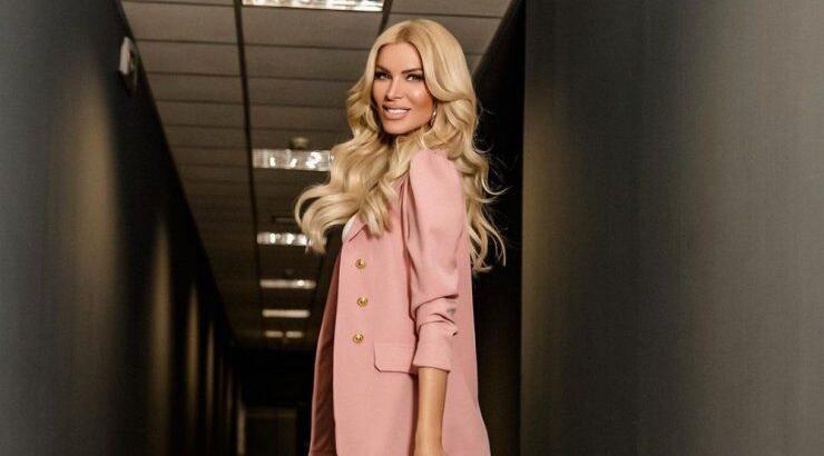 Κατερίνα Καινούργιου: Η πρώτη εικόνα από το μοντέρνο σαλόνι του νέου της σπιτιού! 