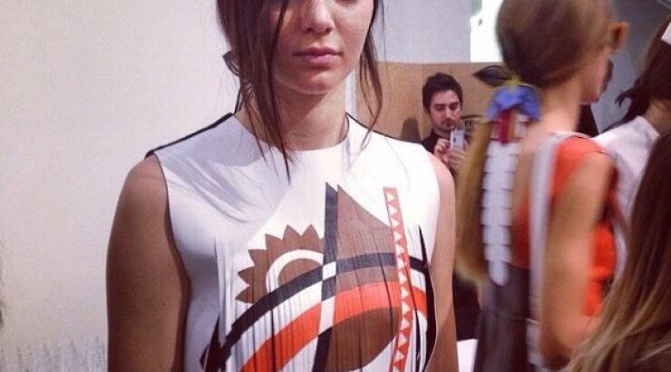 Kendall Jenner: Έκανε το ντεμπούτο της στη Milan Fashion Week