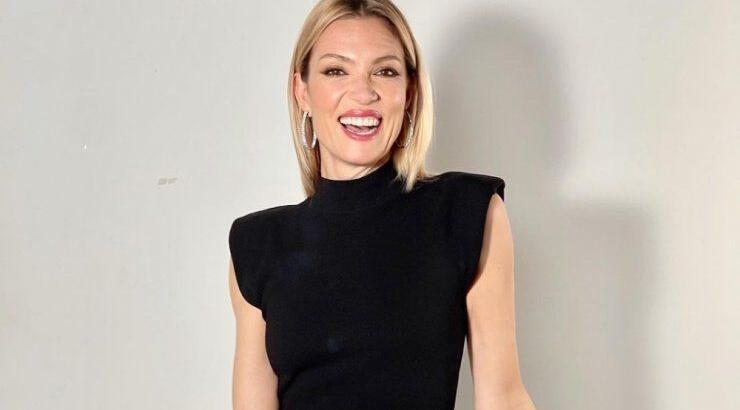 Αυτό το σύνολο της Bίκυς Καγιά είναι ιδανικό για το weekend brunch