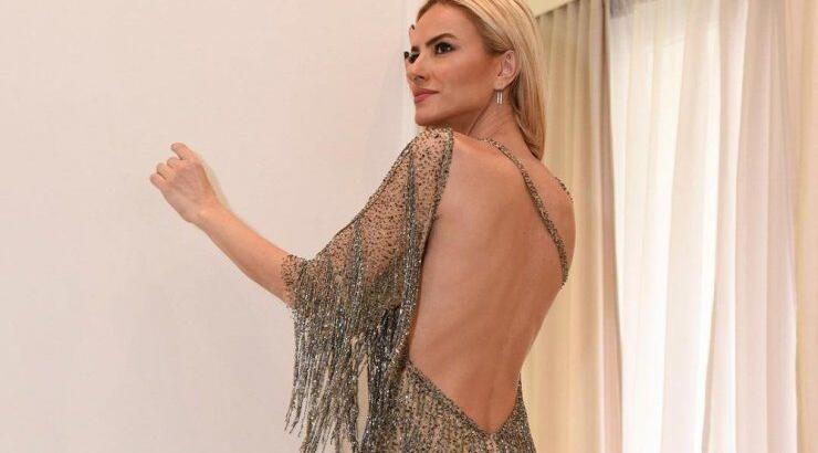 Έφη Παπαϊωάννου: Το casual look με αθλητικές φόρμες στο Λονδίνο