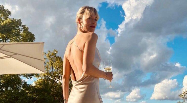 5 κομμάτια που χρειάζεσαι για το καλοκαίρι σύμφωνα με την Βίκυ Καγιά