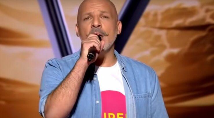 Ο Νίκος Μουτσινάς στη σκηνή του “The Voice” ξετρέλανε τους coaches! [βίντεο]