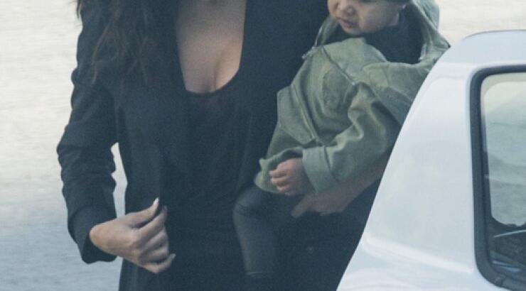 Δείτε την νέα στυλιστική πρόταση της μικρής North West [εικόνες]