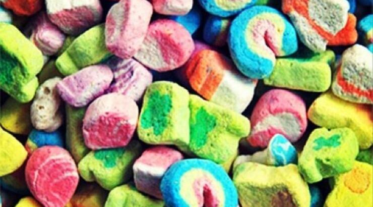 Ποια διάσημη τρώει τη συγκεκριμένη λιχουδιά για βραδινό; 