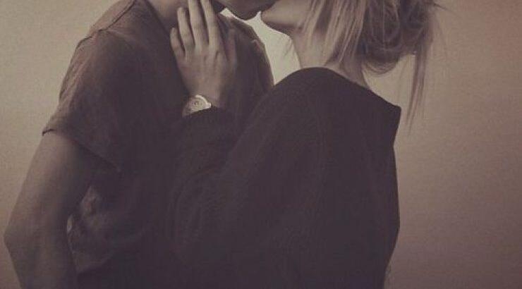 Ανταλλάζεις φιλιά ακόμα με τον σύζυγό σου;