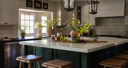 Αυτό αλλάζουν πρώτα οι designers σε μια ανακαίνιση κουζίνας