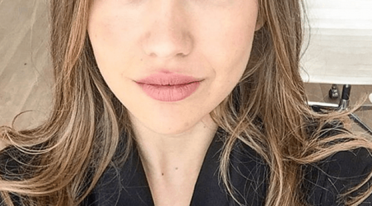 Κλέλια Ανδριολάτου: Δείτε την σε τρυφερές στιγμές με το σύντροφό της σε βραδινή τους έξοδο