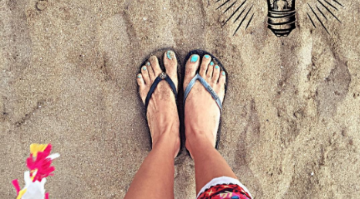 Το στιλιστικό ατύχημα επώνυμης Κύπριας στην παραλία!