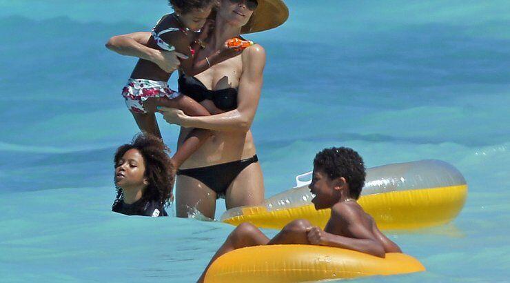 Heidi Klum: Χαλαρές στιγμές στις Μπαχάμες [εικόνες]