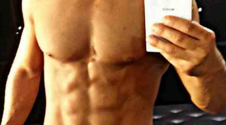 Οι κοιλιακοί Έλληνα ηθοποιού που “τρέλαναν” το Instagram!