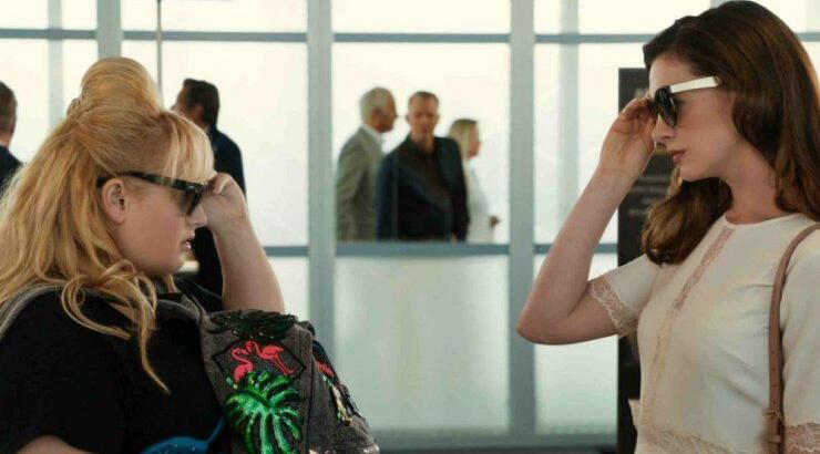 "Μένουμε Σπίτι" με τη ξεκαρδιστική κωμωδία "Η Κομπίνα" στη Nova Cyprus!