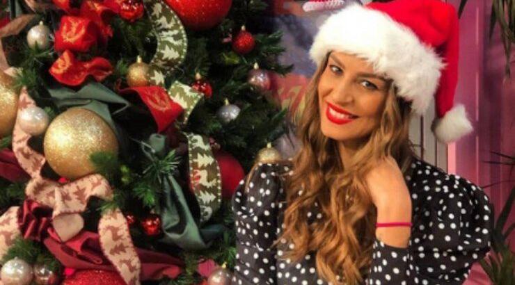 Κωνσταντίνα Ευριπίδου: Η υπέροχη χριστουγεννιάτικη διακόσμηση στο σπίτι της στο Μονιάτη