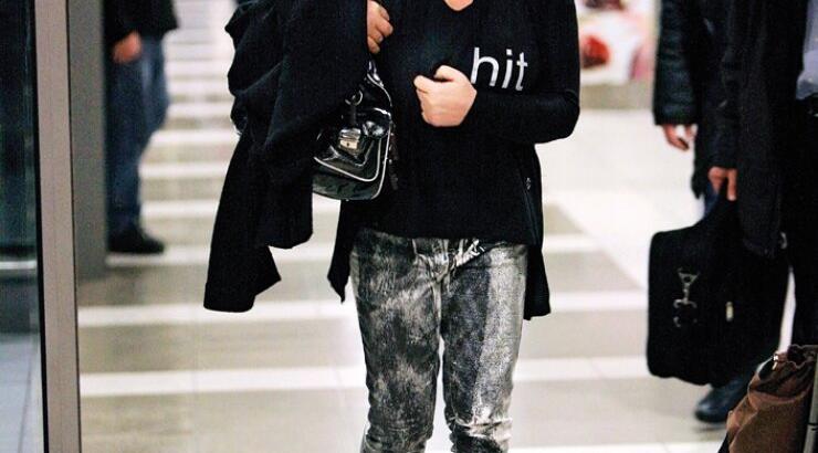 Η απάντηση της Κορομηλά στις πλαστικές που της χρεώνουν