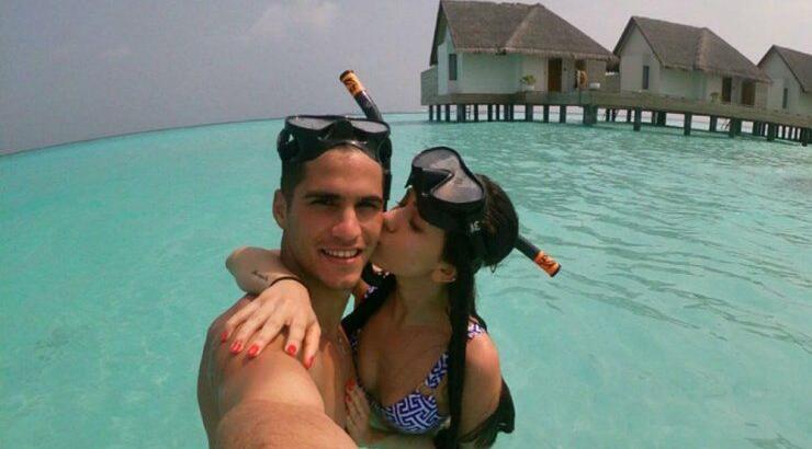 Πιέρος Σωτηρίου: Η έκπληξη που επιφύλασσε στη σύζυγο του από μακριά [εικόνα]