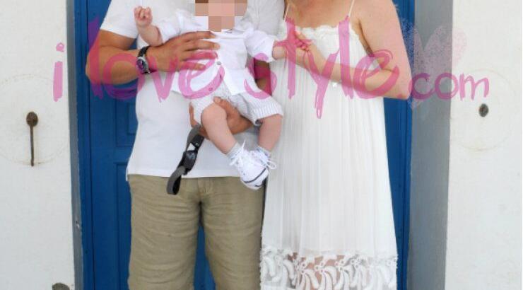 Γιώτα Κουφαλίδου - Στέλιος Έλληνας: Αποκλειστικά οι όμορφες στιγμές τους στην πισίνα με τον γιό τους!