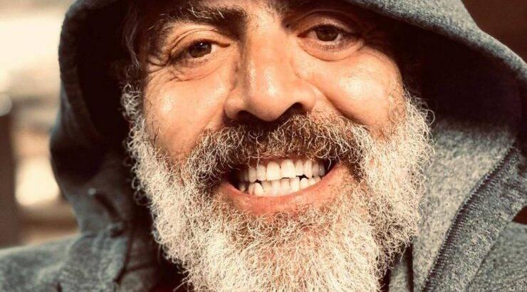 Κούλλης Νικολάου: "Φλερτάρω κάθε μέρα. Το μάτι μου είναι δεξιά αριστερά"