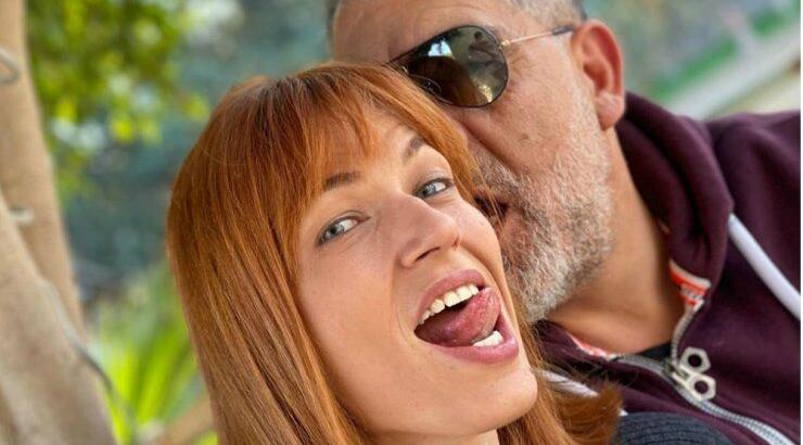 Ο Κούλλης Νικολάου γιορτάζει την επέτειό του με την πιο όμορφη φωτογραφία από τον γάμου του