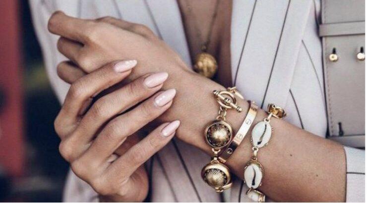 Αυτά τα αξεσουάρ θα κυριαρχήσουν στα καλοκαιρινά outfit μας