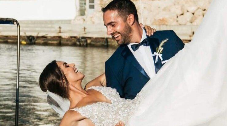 Κρίστη Αγαπίου: Γιορτάζει την τέταρτη επέτειο γάμου της με τον σύζυγό της [εικόνες]