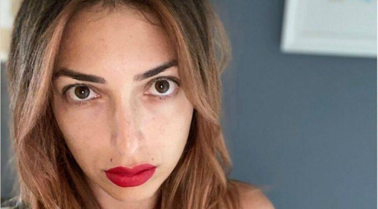 Κρίστυ Παπαδοπούλου: Δείτε την να ποζάρει topless στην παραλία [εικόνα]