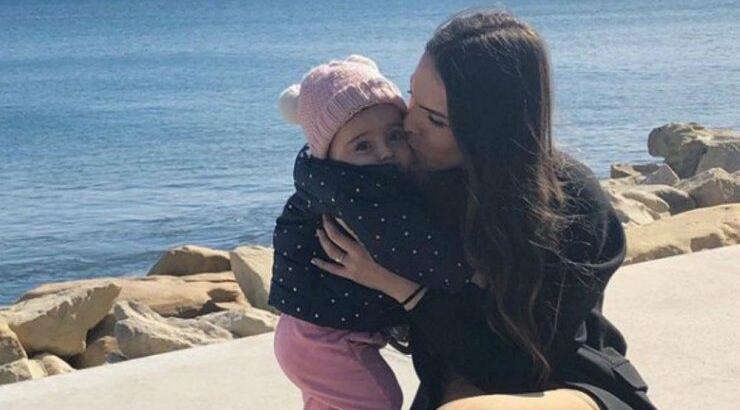 Κρίστη Αγαπίου: Έντυσε την κόρη της νεράιδα και την λατρέψαμε! [εικόνες]