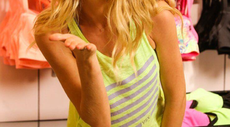 Το αγγελάκι της Victoria Secret και το…σουτιέν της