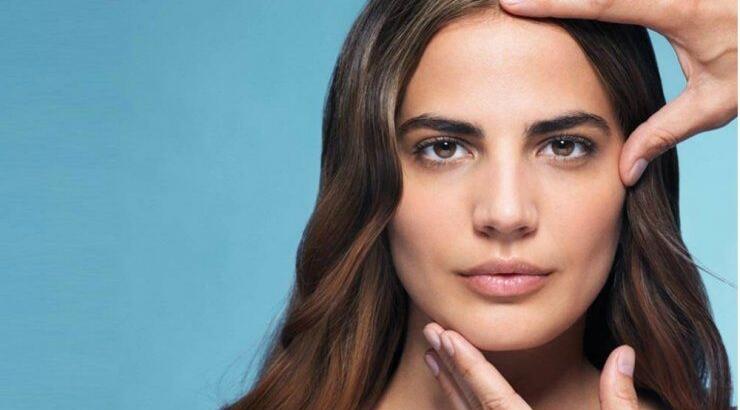 Εντατική αντιρυτιδική φροντίδα για το πρόσωπο