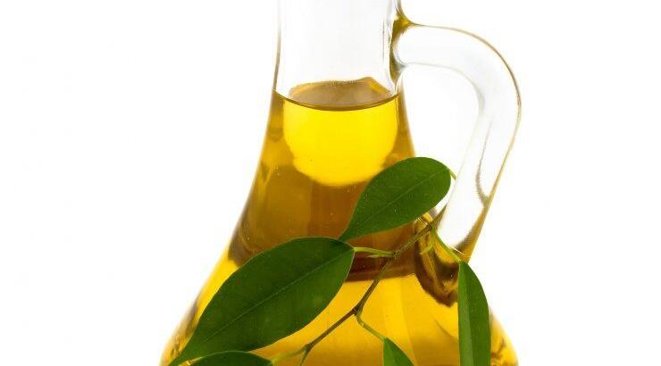 Γιατί πρέπει να βάζουμε ωμό το λάδι στο φαγητό