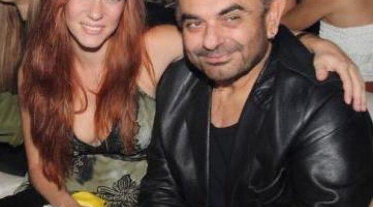  Αλεξάνδρα Ούστα: Η σύντροφος του Σάκη Μπουλά μιλάει πρώτη φορά για την περιπέτεια υγείας του [video]