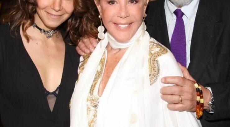 Ζωή Λάσκαρη: Η επίσημη ανακοίνωση της οικογένειας της ηθοποιού μετά τον ξαφνικό θάνατό της!