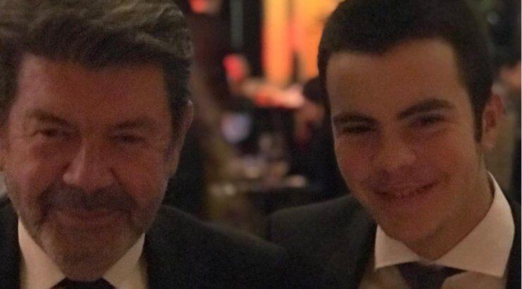 Άγγελος Λάτσιος: Φωτογραφίζεται με τον πατέρα του με αφορμή τα γενέθλιά του [εικόνα]