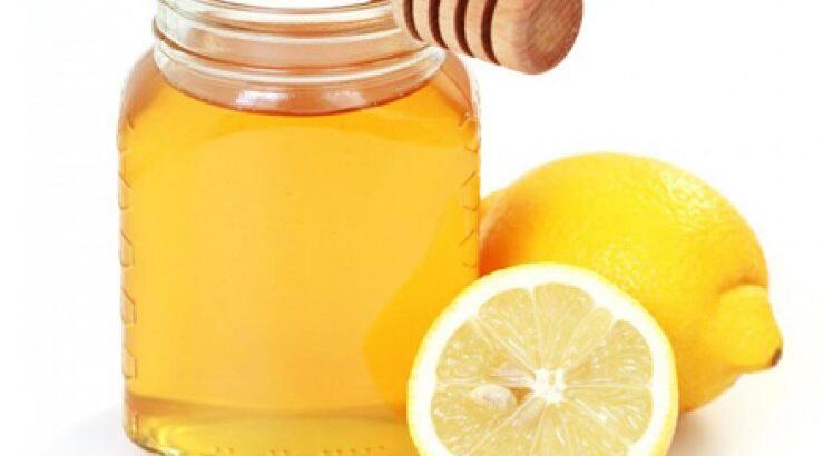 Το απόλυτο ρόφημα με μέλι και λεμόνι