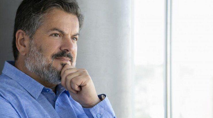 Παραιτήθηκε ο Λεόντιος Κωστρίκης από την επιδημιολογική ομάδα