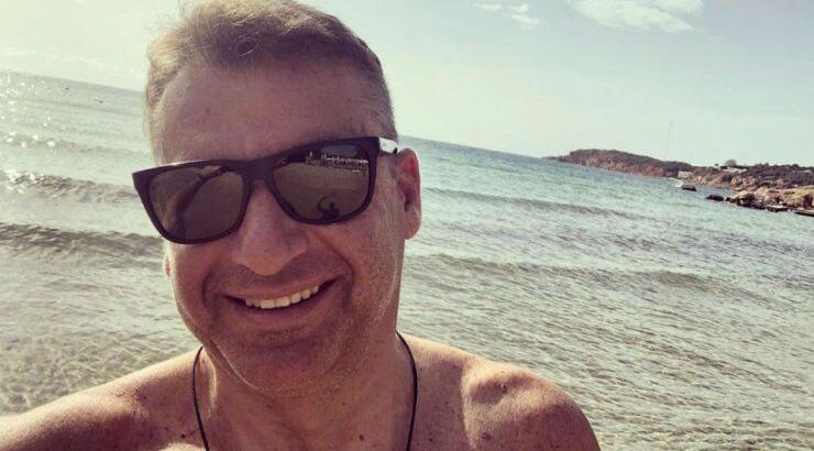 Ο Γιώργος Λιάγκας στην πιο εντυπωσιακή του εικόνα μαζί με τους γιους του