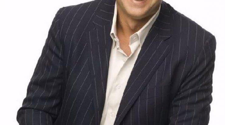 Γιώργος Λιάγκας: Η ενόχλησή του on air! [βίντεο]