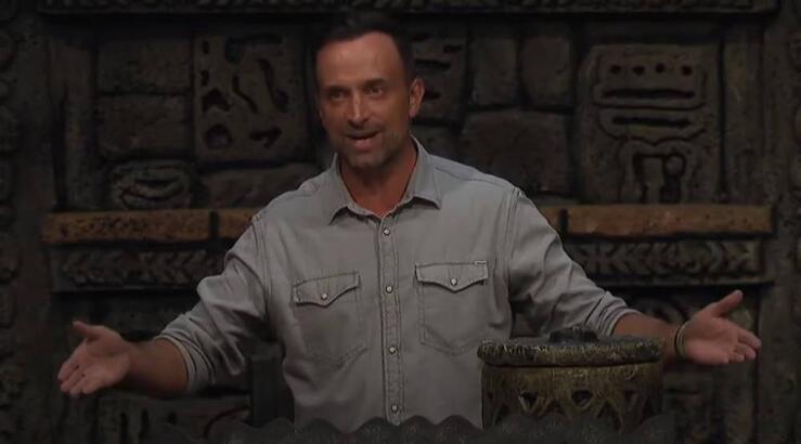 Survivor: Η στιγμή που ο Γιώργος Λιανός ανακοινώνει στους παίκτες την παρουσία Ρουβά στην ένωση [βίντεο]