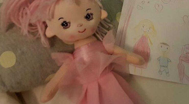 Έκπληξη για έγκυο Κύπρια παρουσιάστρια! Το baby shower από τις φίλες της!