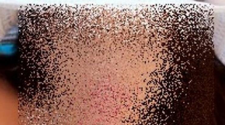 Σοκ: Γνωστή Ελληνίδα έπαθε ηλεκτροπληξία ενώ στόλιζε το δέντρο!