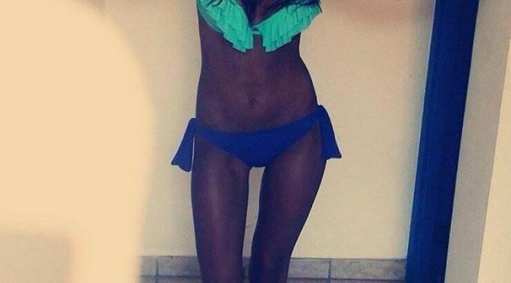 Η οργισμένη απάντηση της Ιωάννας Χατζηχρίστου για τη φωτογραφία που τη δείχνει μαυρισμένη από τον ήλιο